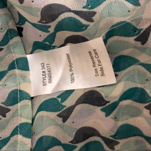 Cabi Small Green Bird Sheer Sleeveless Blouse - Picture 5 of 5